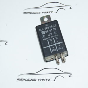 A0045450832 , 0045450832 , W201 W124 W126 instrument / switch lighting unit relay