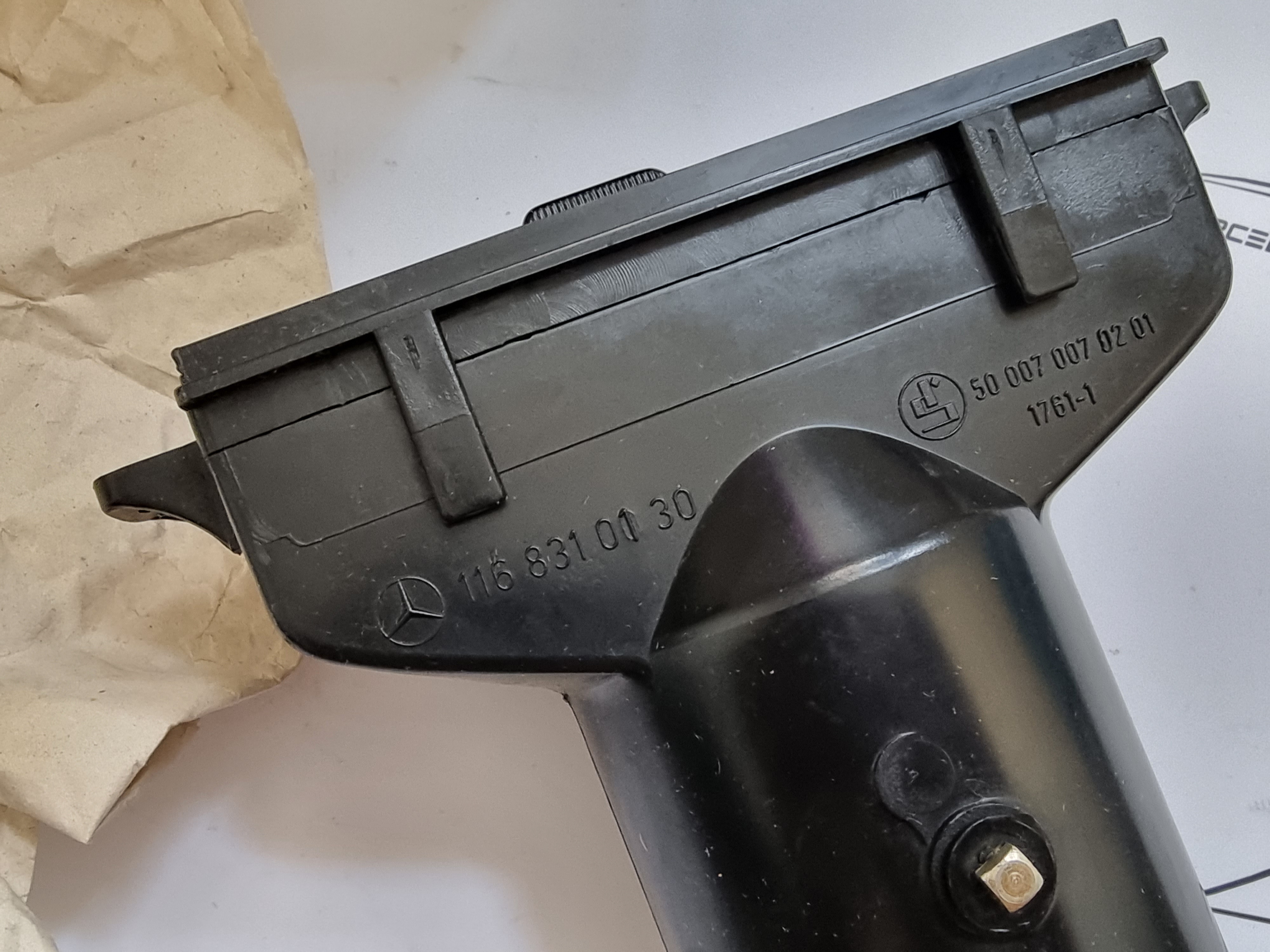 A1168301843 , 1168310130 , W116 air nozzle right