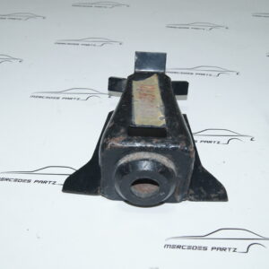 A1266200131 , A1266204031 , A1266202531 , A126204131 ,W126 brake rear bracing to left side member console