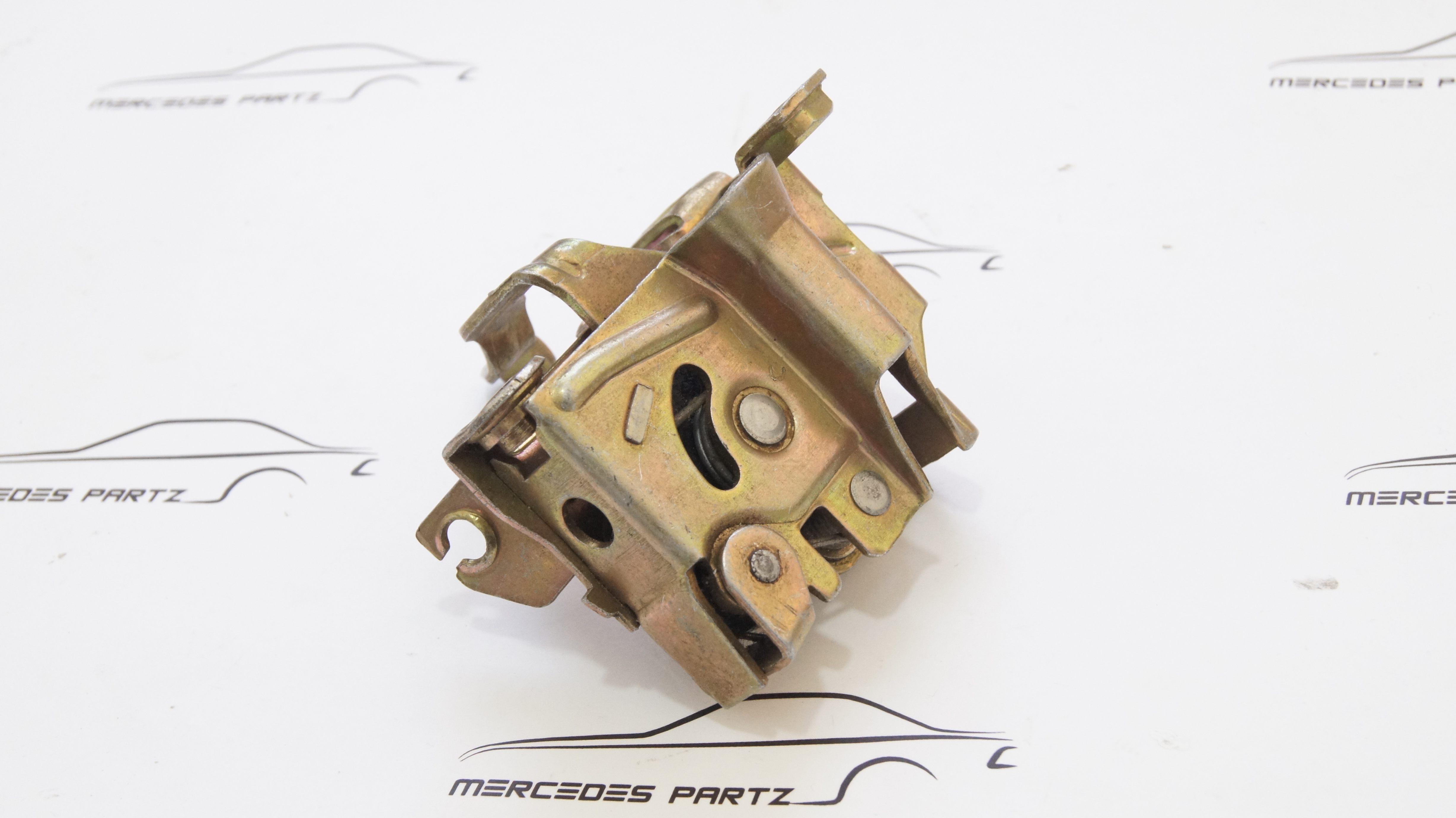 W126 engine hood catch lower part lock , right Genuine Mercedes Part W126 engine hood catch lower part lock , right Genuine Mercedes Part
