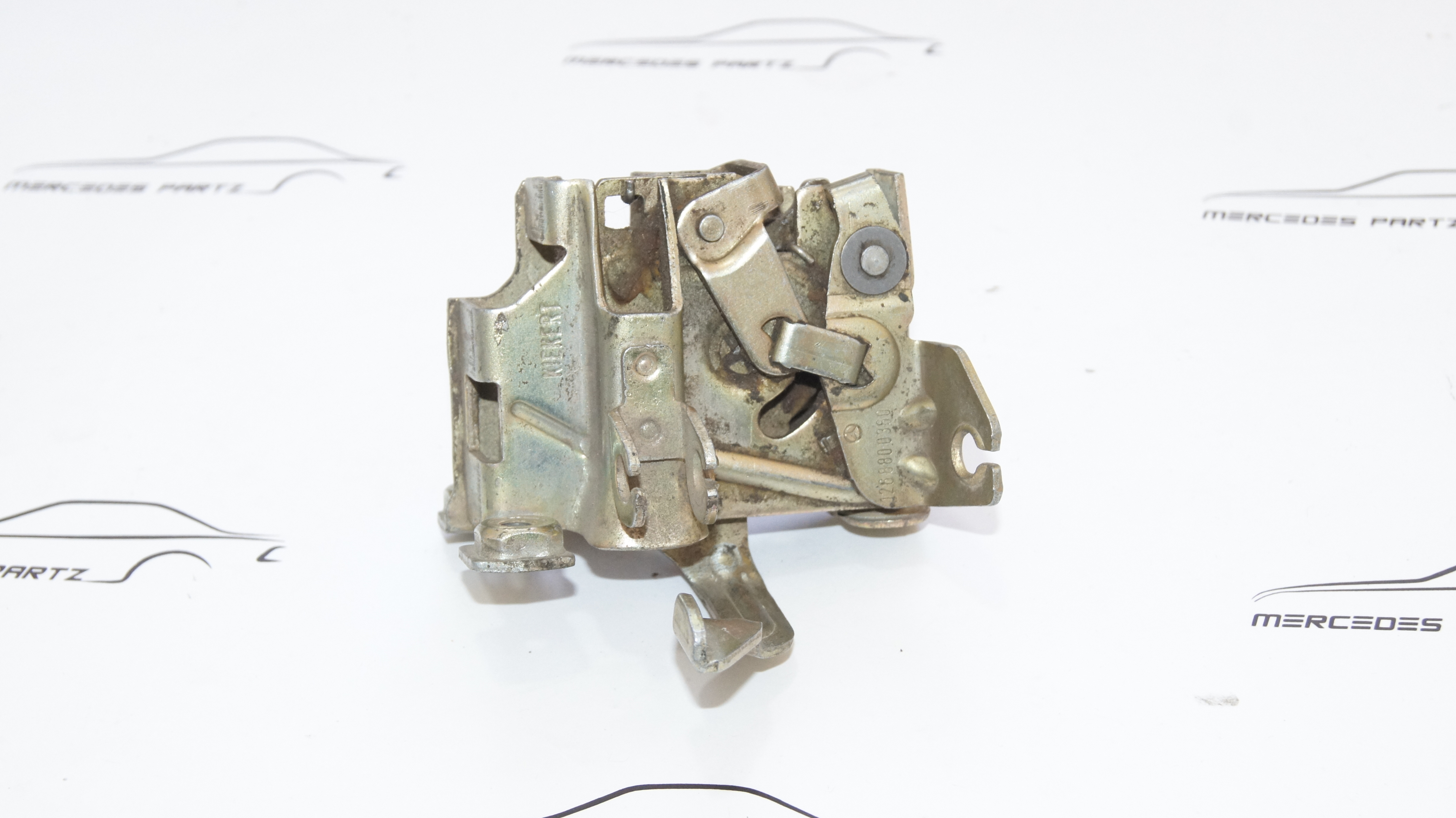 W126 engine hood catch lower part lock , left Genuine Mercedes Part W126 engine hood catch lower part lock , left Genuine Mercedes Part
