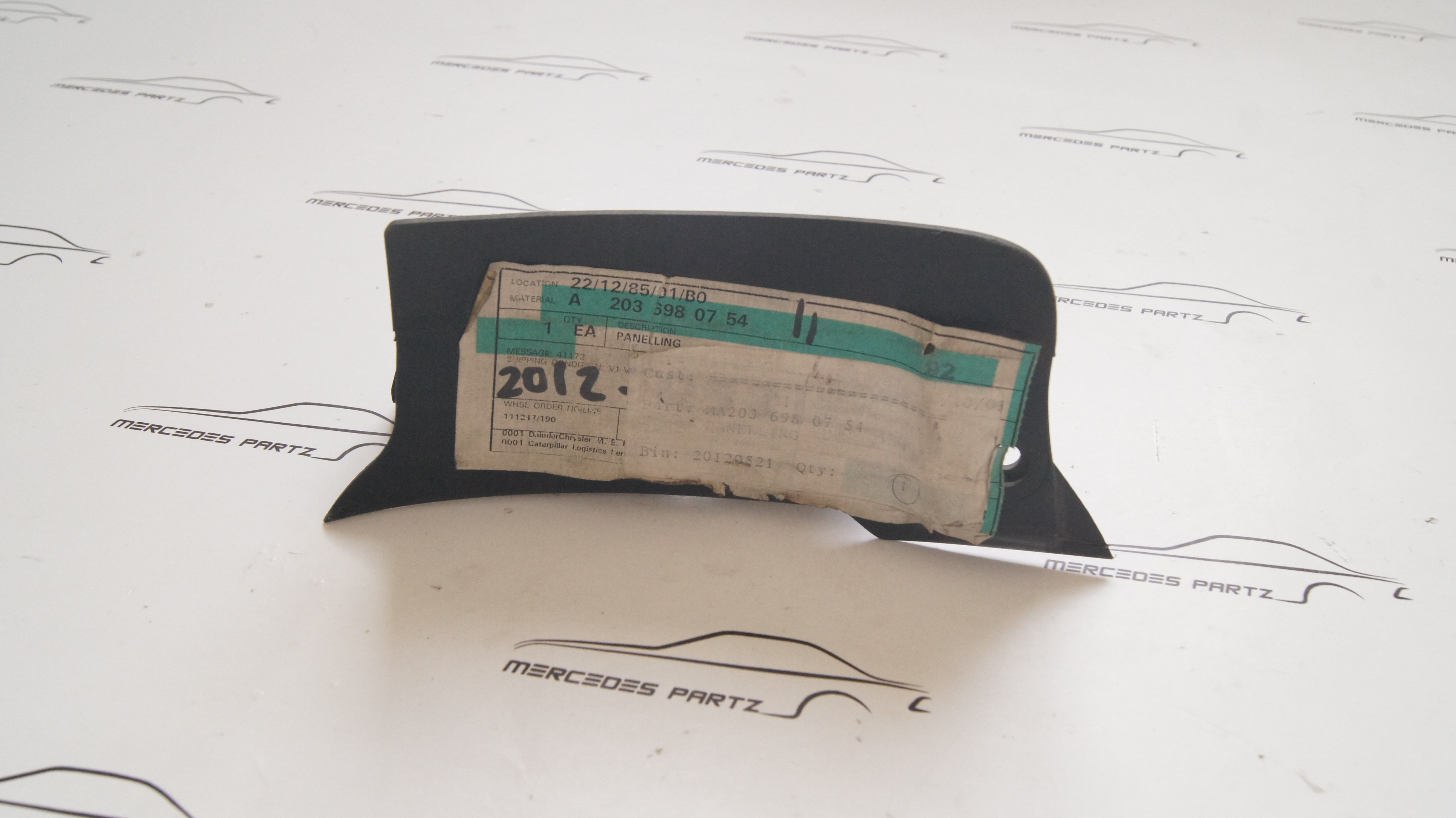 W203 trim in front of rear axle , left Genuine Mercedes Part W203 trim in front of rear axle , left Genuine Mercedes Part