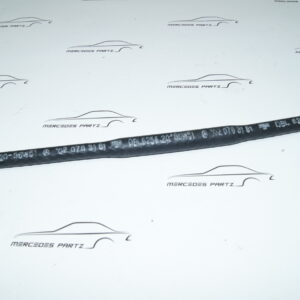 M102 hose from check valve to tank Genuine Mercedes Part M102 hose from check valve to tank Genuine Mercedes Part