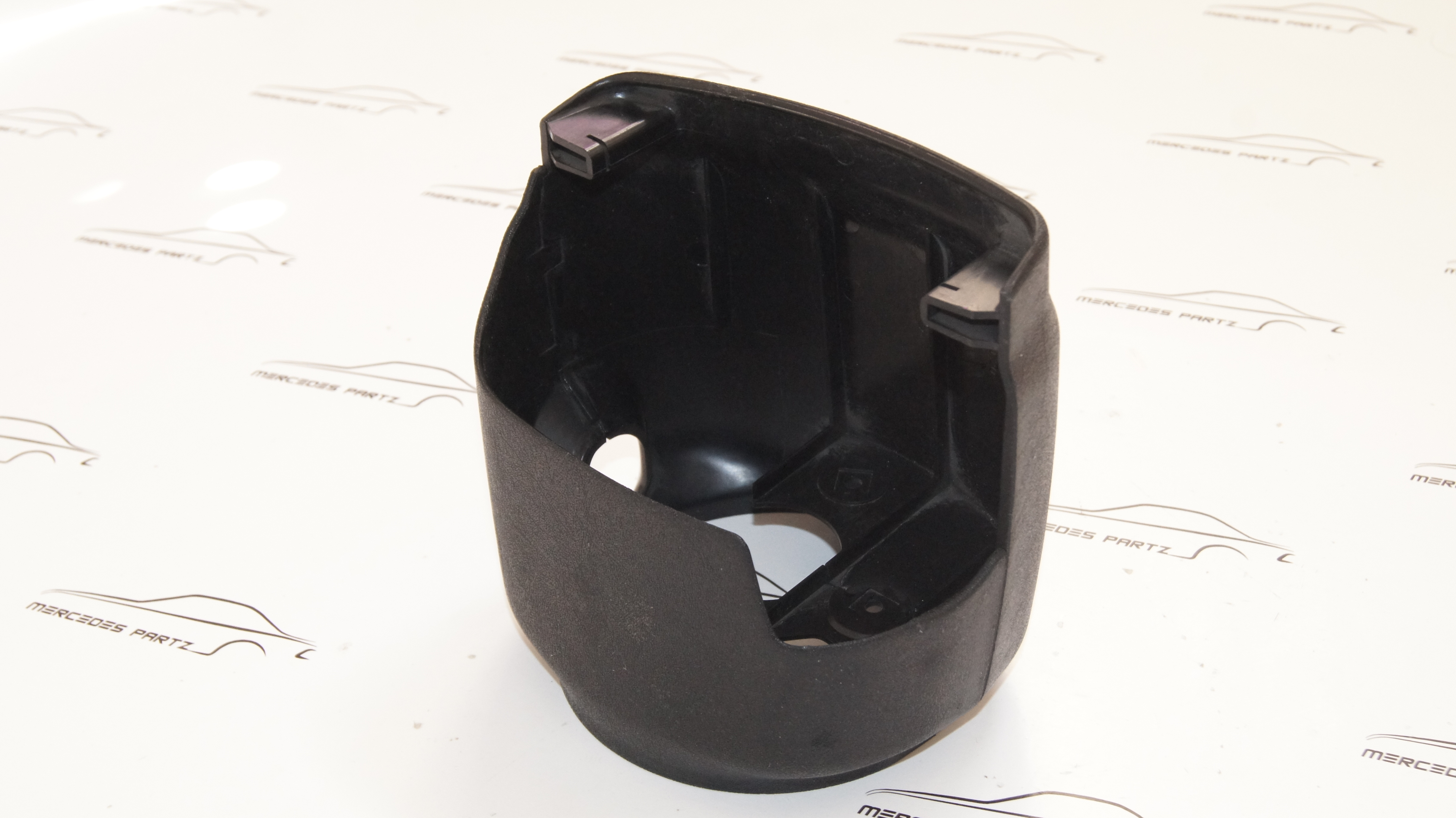 51.0990.20 , A2014621523 ,W201 steering column shell cover cap