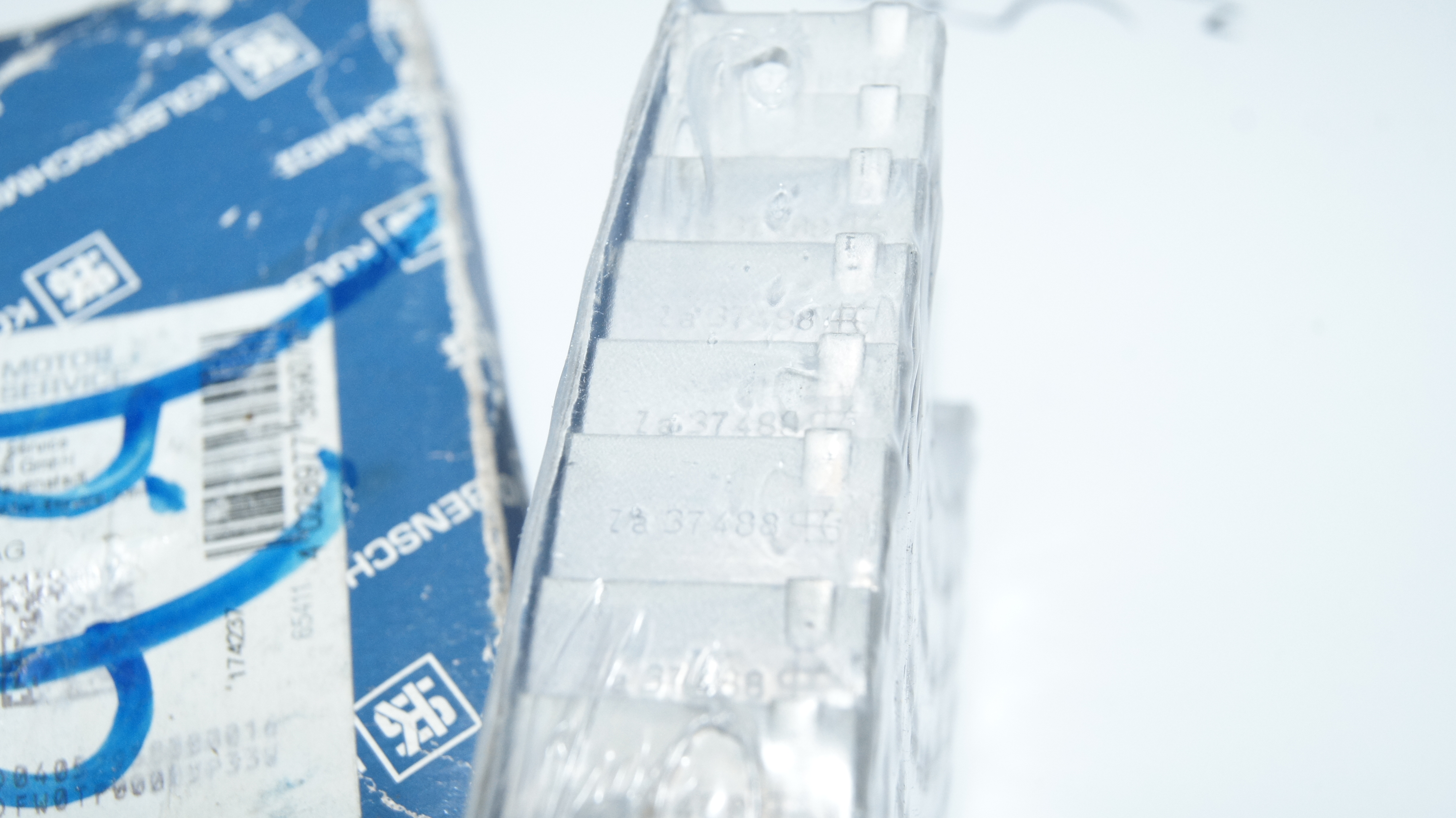 M111 M102 M103 M104 connecting rod bearing repair size II 0.5mm 47.50mm Kolbenschmidt M111 M102 M103 M104 connecting rod bearing repair size II 0.5mm 47.50mm Kolbenschmidt