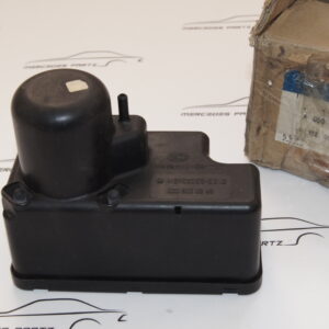 A0008000348 , W201 W126 central locking pump