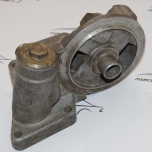M110 oil filter housing USED Genuine Mercedes Part M110 oil filter housing USED Genuine Mercedes Part
