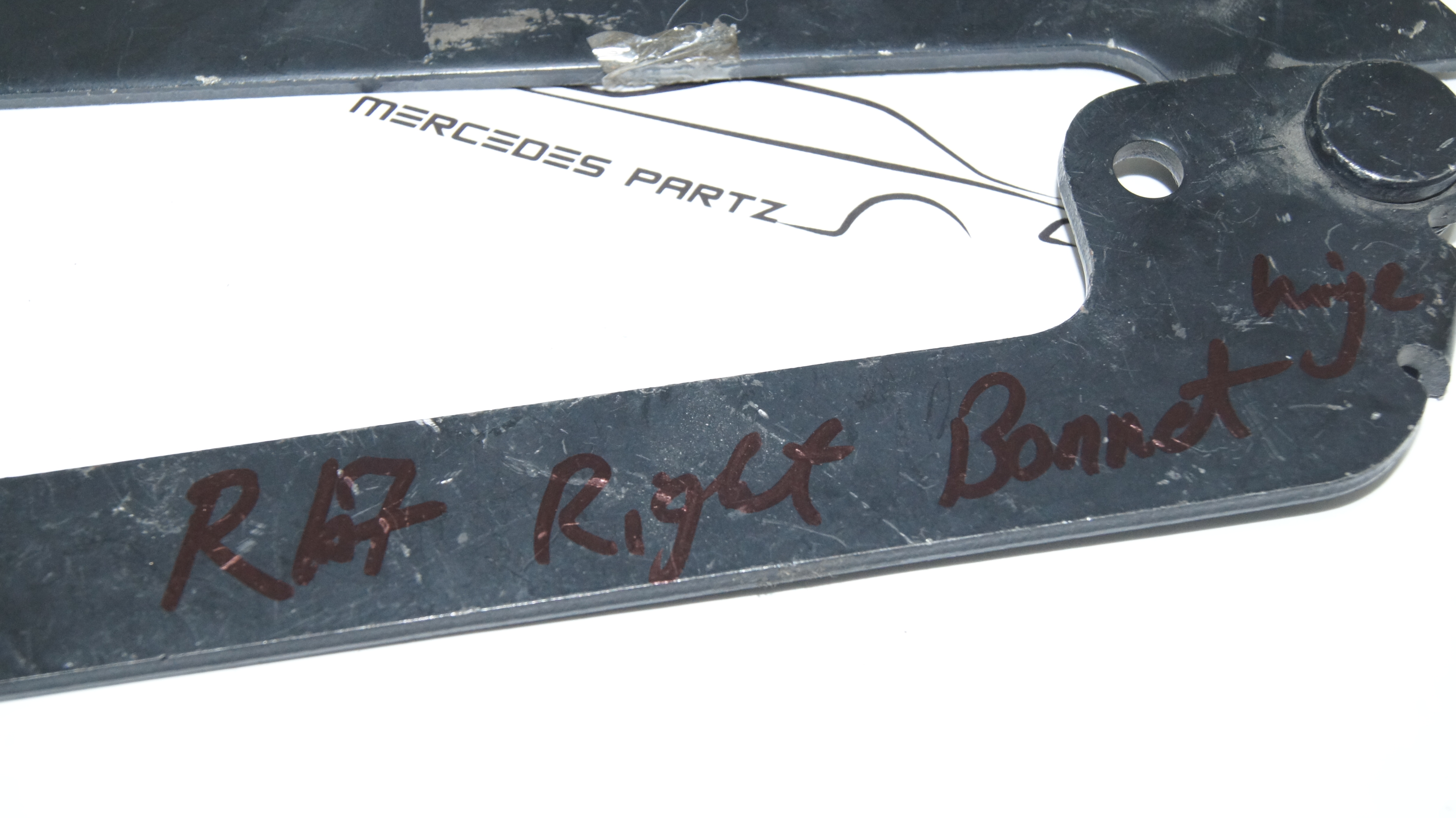 W107 W108 W109 W110 W111 W112 W114 W115 hood right hinge Genuine Mercedes Part W107 W108 W109 W110 W111 W112 W114 W115 hood right hinge Genuine Mercedes Part