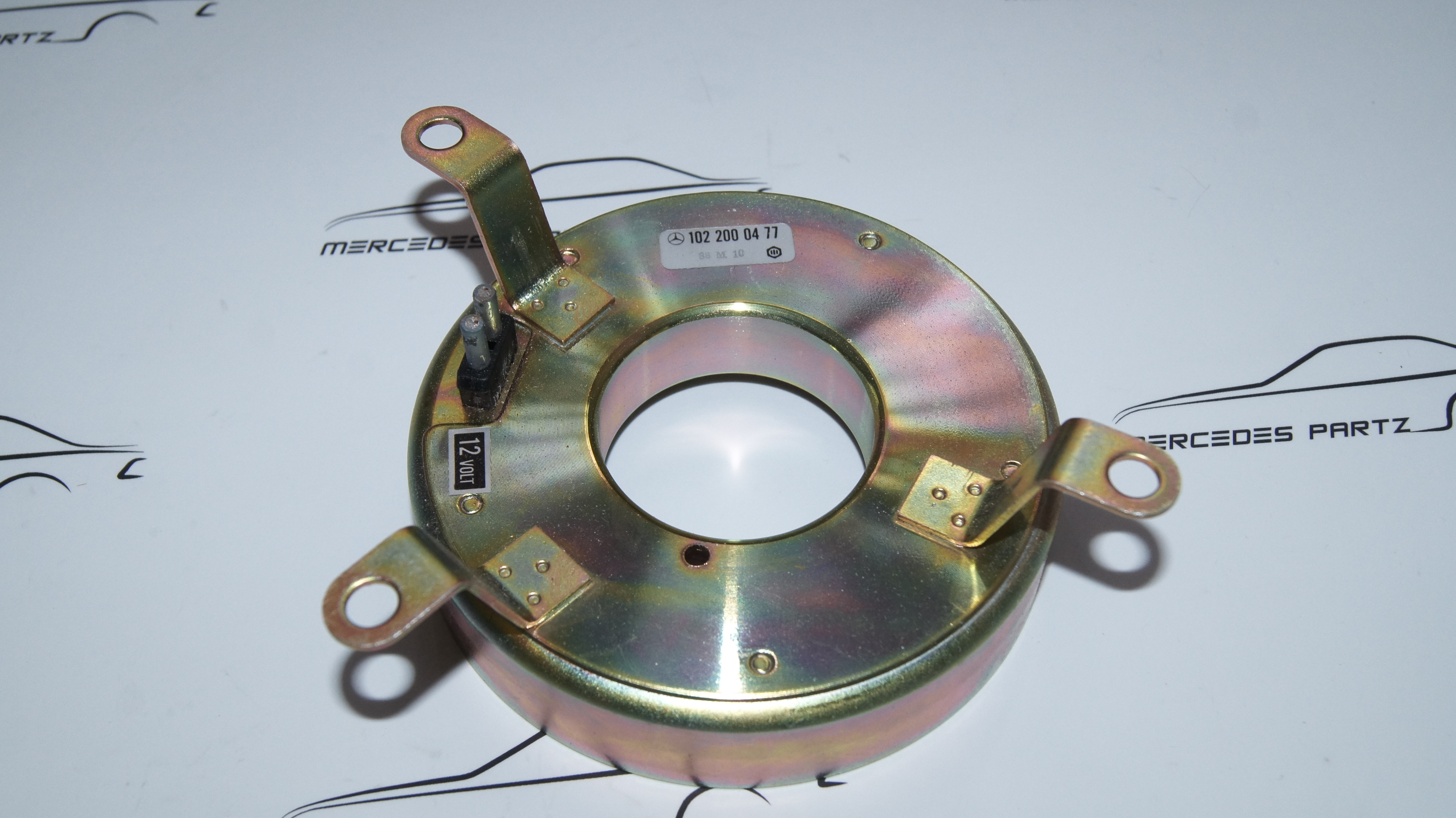 A1022000477 M102 engine magnet Genuine Mercedes Part A1022000477 M102 engine magnet Genuine Mercedes Part