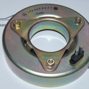 M102 W201 W124 Magnet A1022000677 Genuine Mercedes Part M102 W201 W124 Magnet A1022000677 Genuine Mercedes Part