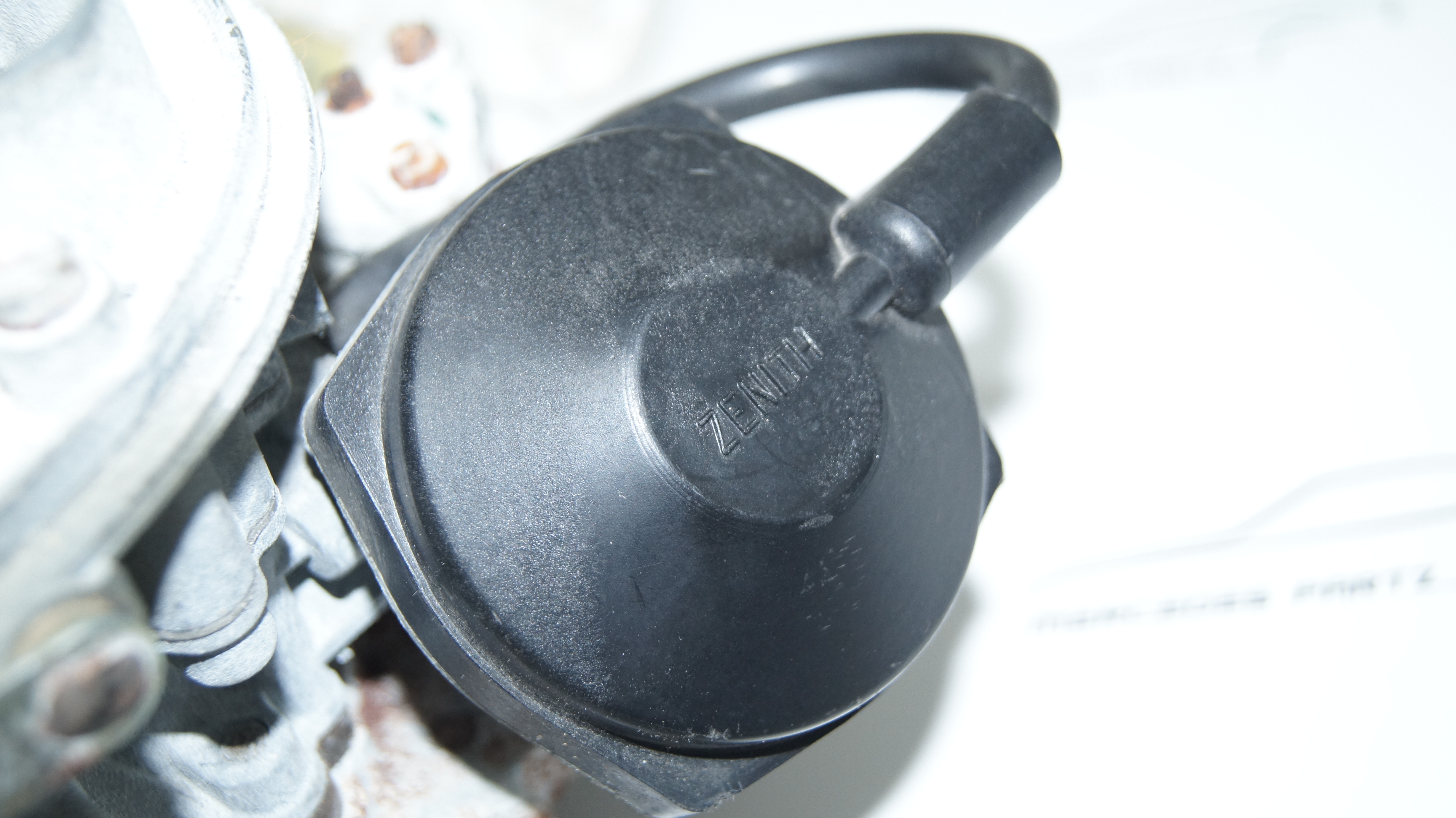 M114 M180 M130 carburetor NOS E3/E9 M114 M180 M130 carburetor NOS E3/E9