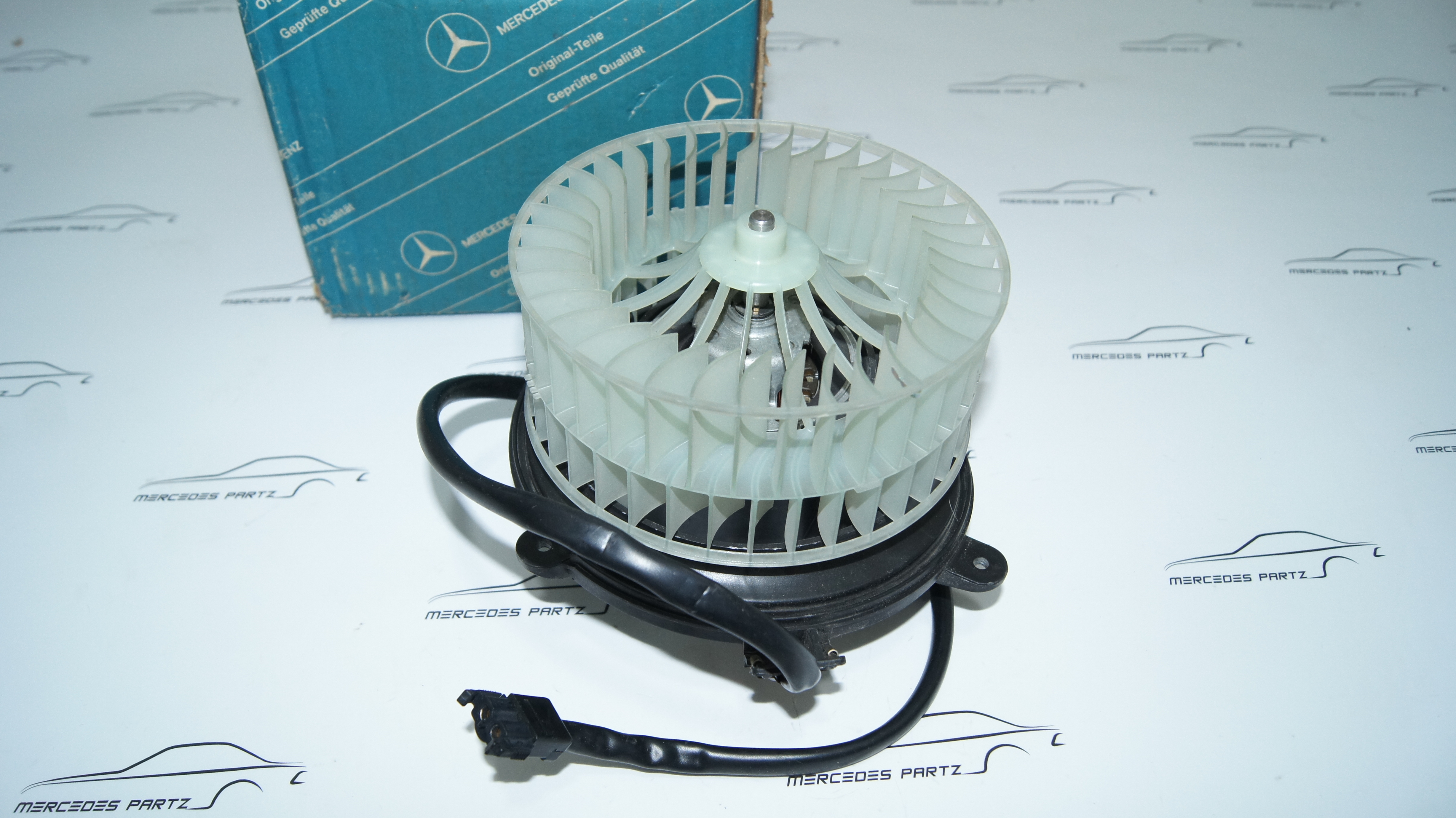 A1248200142 , 1248200142, A1248203342 , 1248203342 , W124 heater fan motor