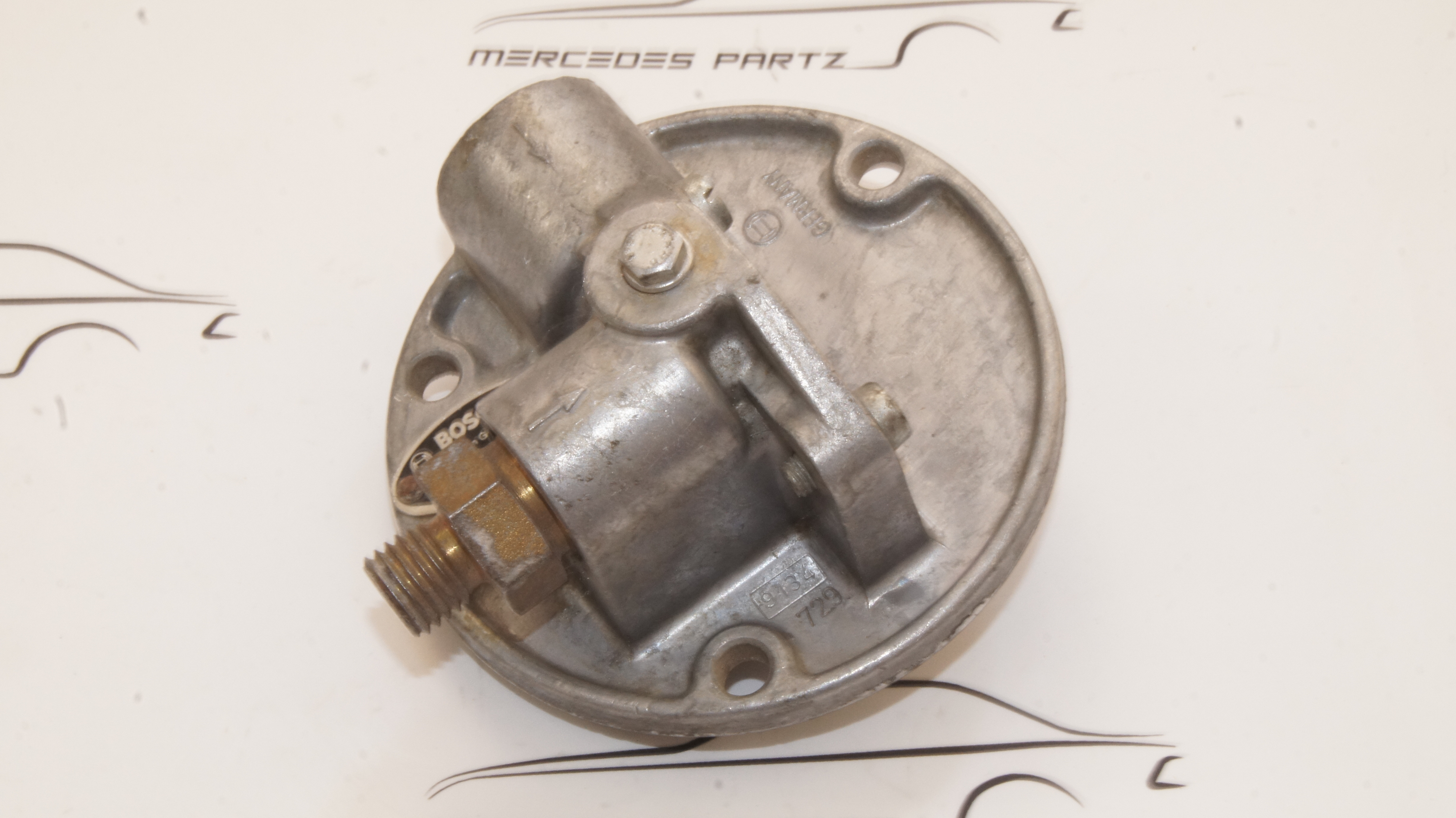 A0000712137 M100 M127 M189 cold start valve nozzle cover Bosch A0000712137 M100 M127 M189 cold start valve nozzle cover Bosch