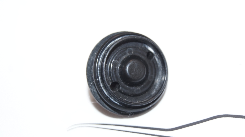 M102 valve cap A1238000278 Genuine Mercedes Part M102 valve cap A1238000278 Genuine Mercedes Part