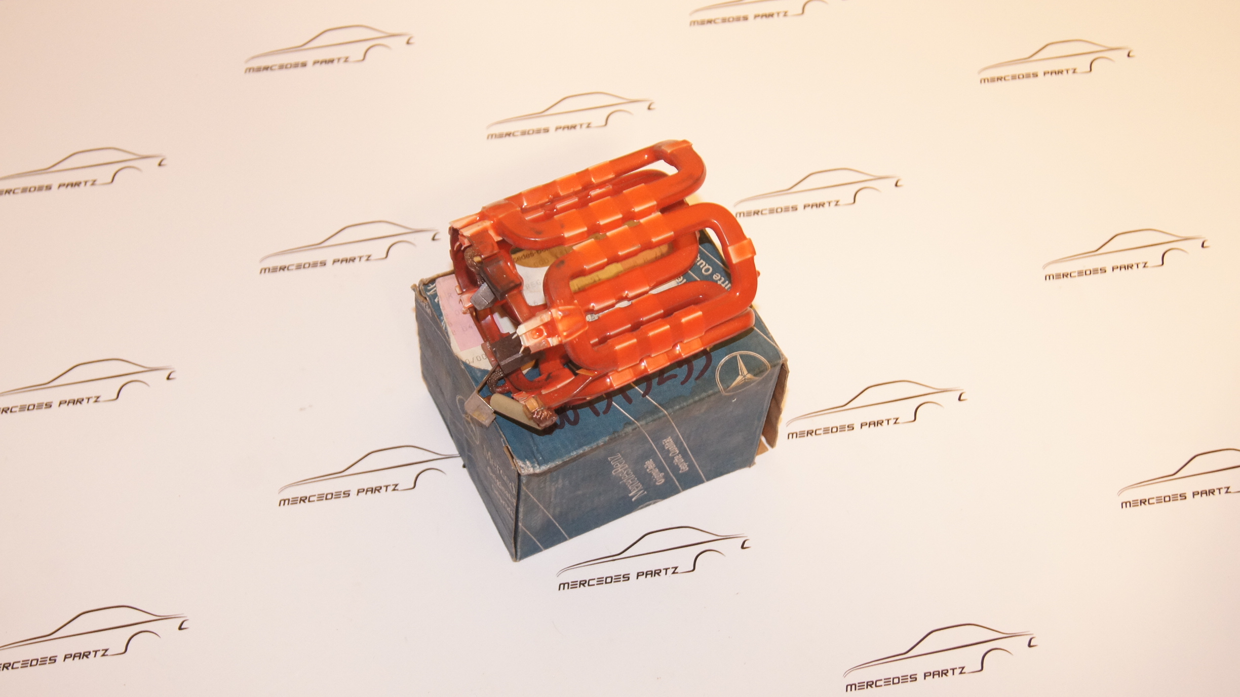 M100.985 M102 M103 M110 M115 M116 M117 M123 engine starter exciter coil Genuine Mercedes Part M100.985 M102 M103 M110 M115 M116 M117 M123 engine starter exciter coil Genuine Mercedes Part