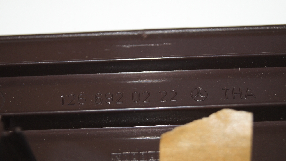 W126 central right pillar covering A1266920222 Genuine Mercedes Part W126 central right pillar covering A1266920222 Genuine Mercedes Part