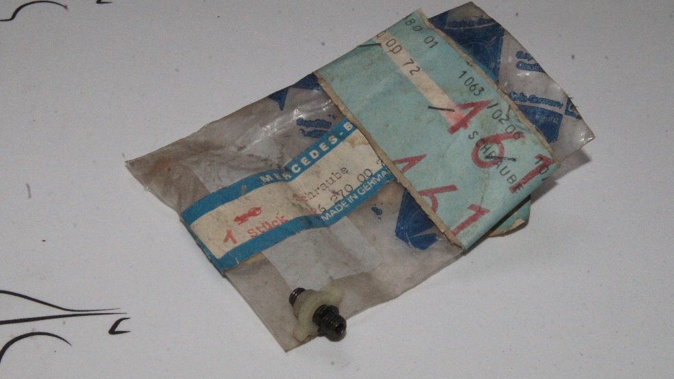 722 724 transmission valve body adjusting screw 722 722 724 transmission valve body adjusting screw 722