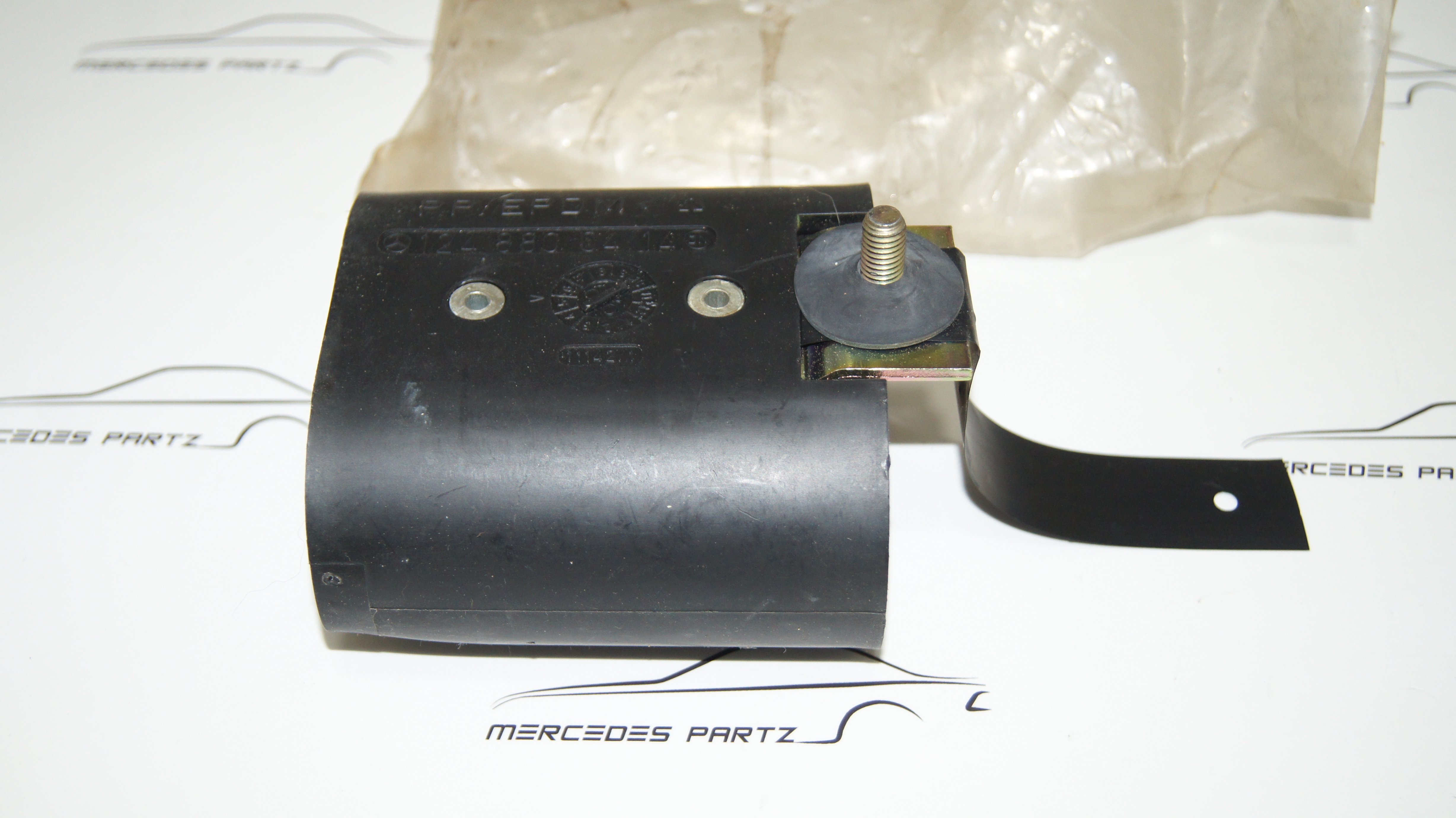 A1248800414 , W124 rear bumper inside left and right bracket