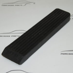 A1233010082 , W107 W116 W123 W126 W460 W461 W463 accelerator pedal pad