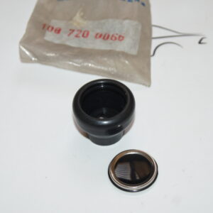 W100 W108 W109 fastener Genuine Mercedes Part