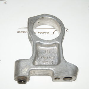 M100 Motor Nockenwelle Turm Lager mit Loch Genuine Mercedes Part M100 Motor Nockenwelle Turm Lager mit Loch Genuine Mercedes Part