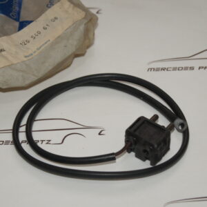 A1265406108 , W107 W123 W126 wiring harness from stoplight switch to cable connector