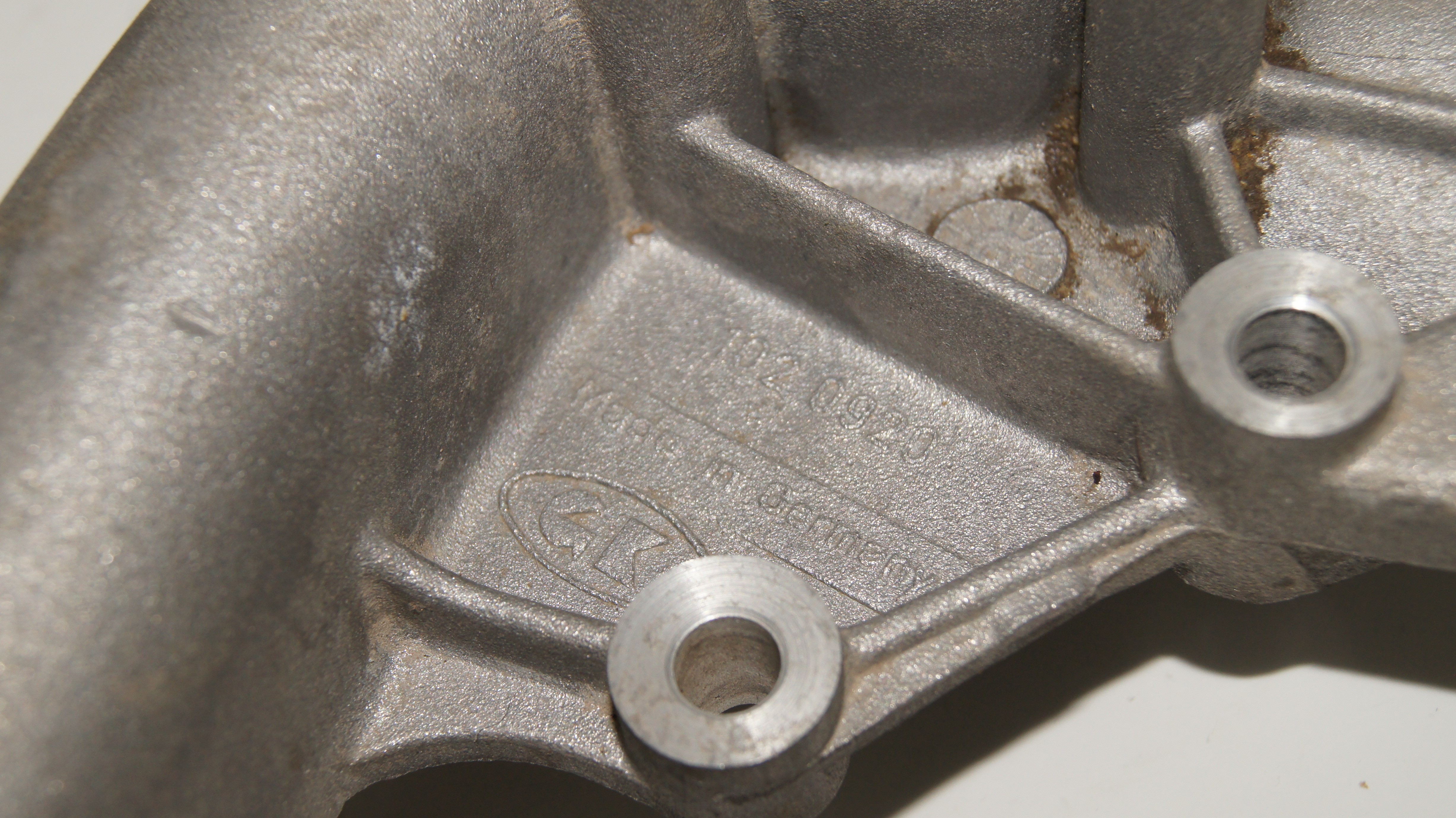 M102 waterpump GK M102 waterpump GK