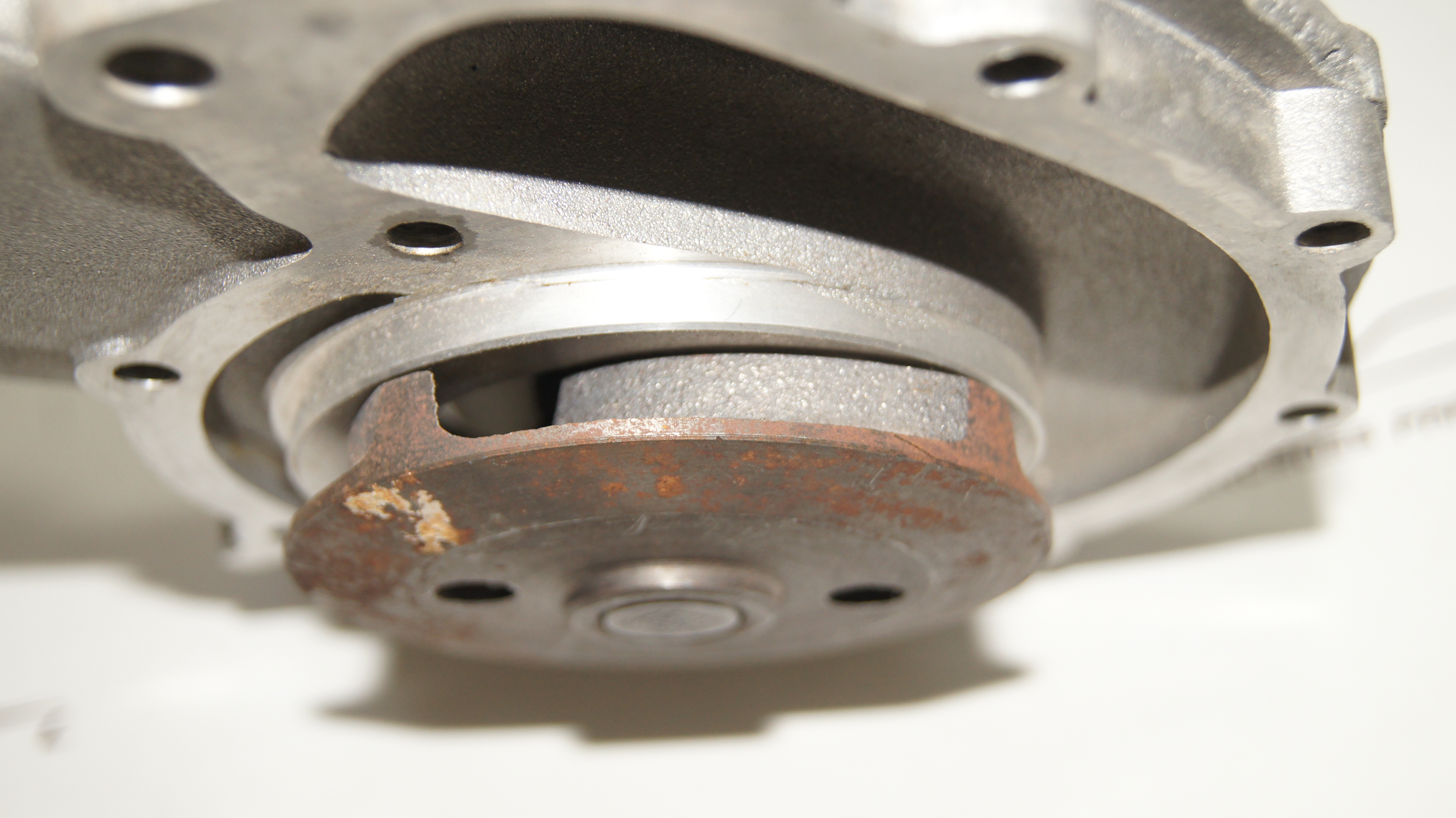 M102 waterpump GK M102 waterpump GK