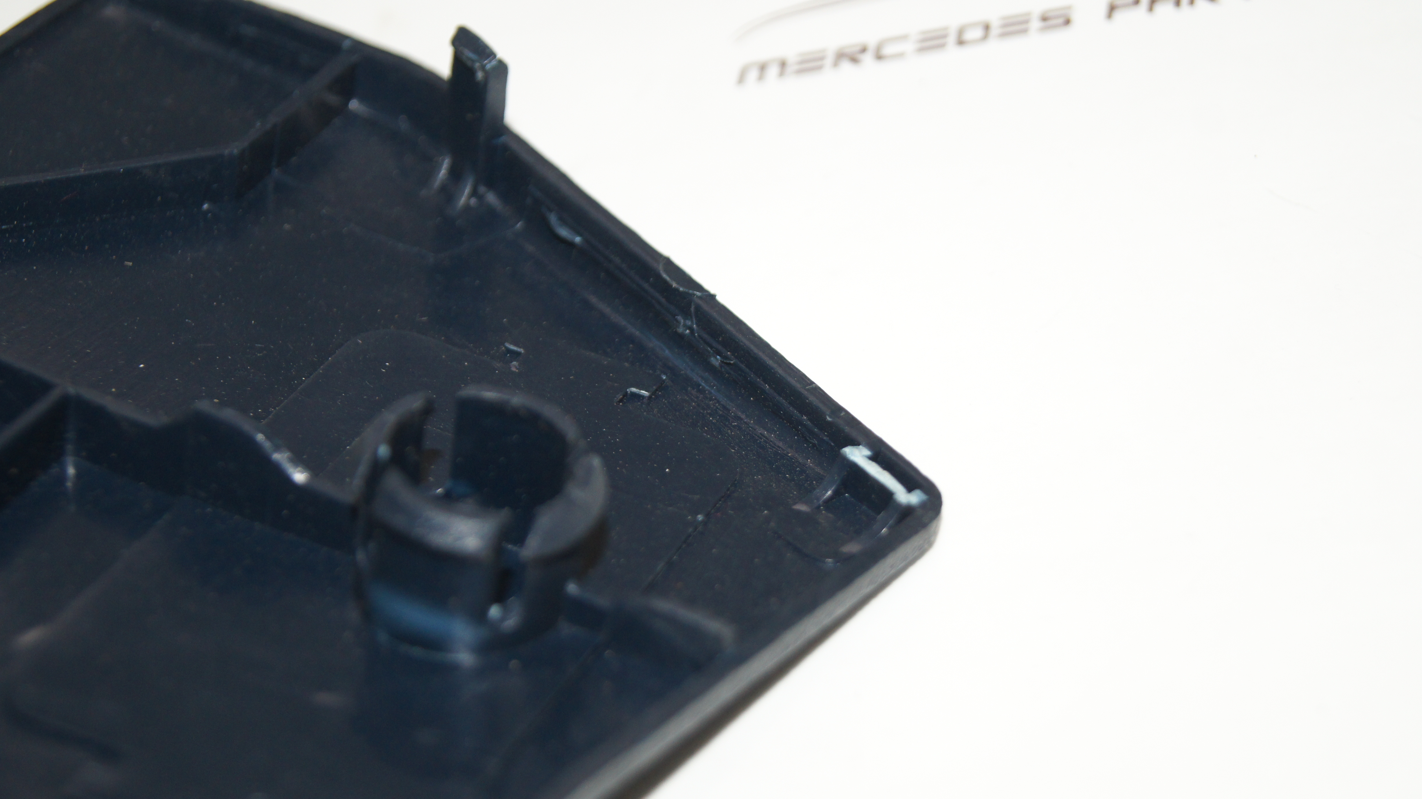 W201 W124 front seat right guide rail cover Genuine Mercedes Part W201 W124 front seat right guide rail cover Genuine Mercedes Part