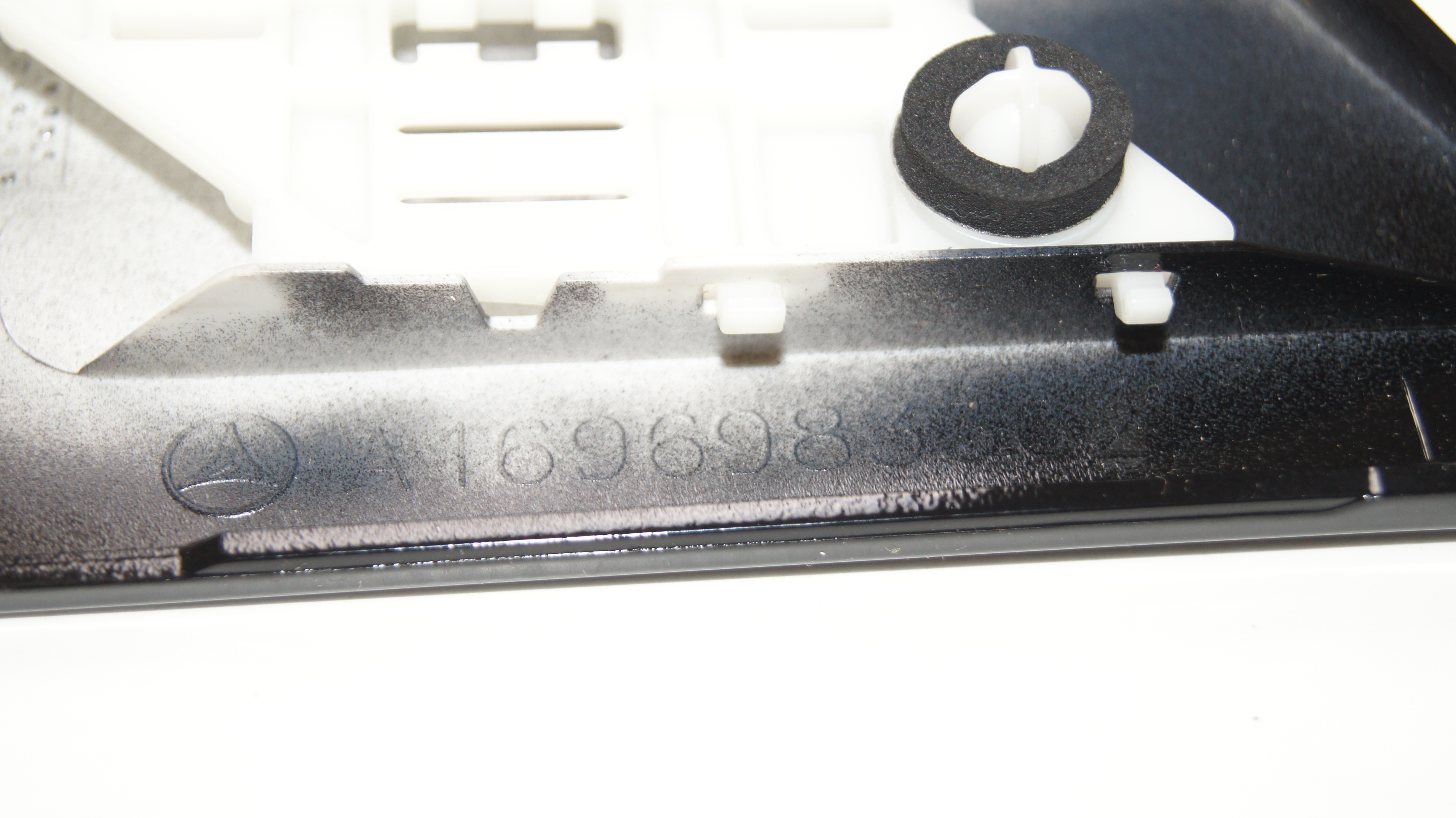 W245 left rear fender protective strip Genuine Mercedes Part W245 left rear fender protective strip Genuine Mercedes Part