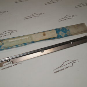 A2017820326 , A1267820326 , C126 sliding rail left cover