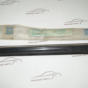 A1236981980 , W123 moulding