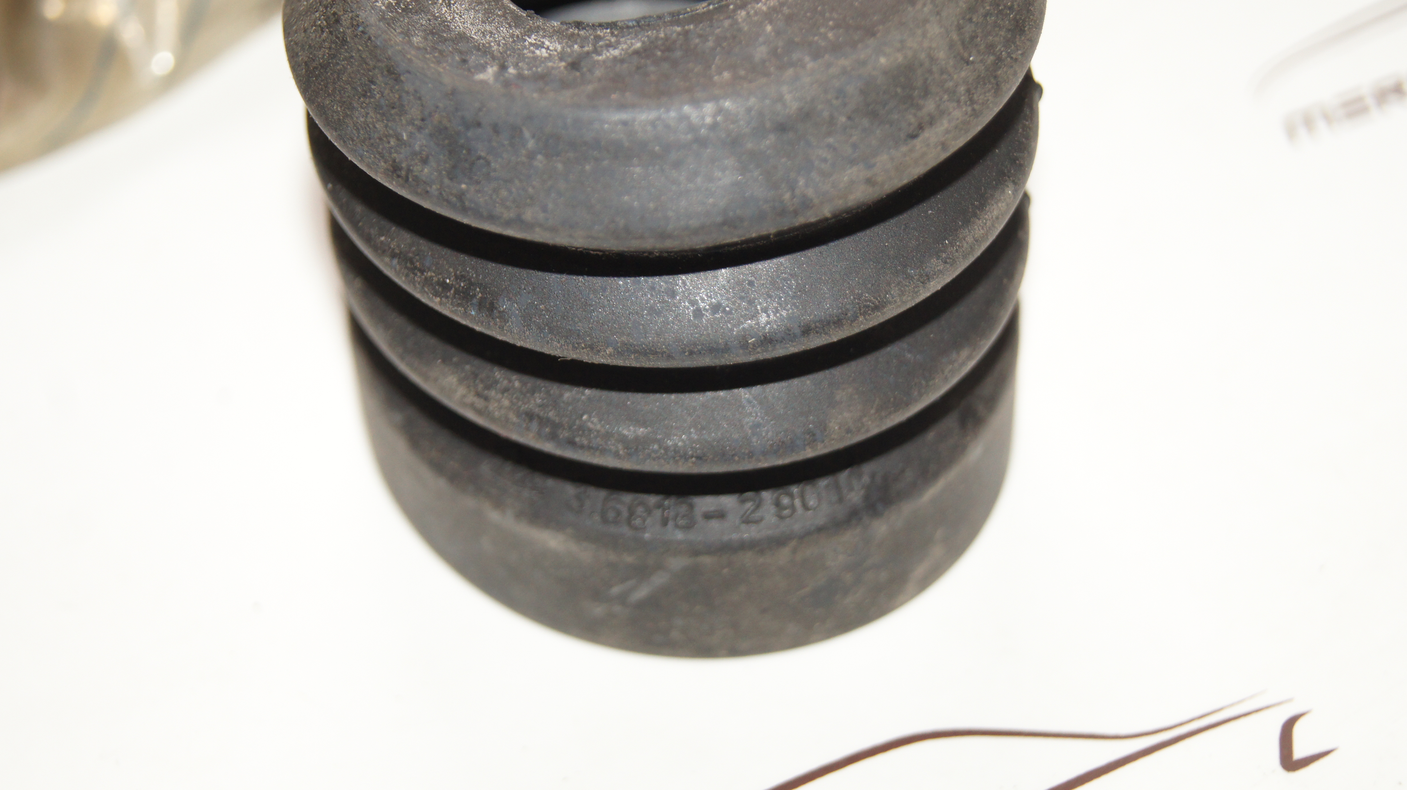 W126 W201 brake booster protective cap Genuine Mercedes Part W126 W201 brake booster protective cap Genuine Mercedes Part