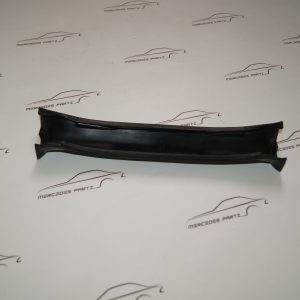 W124 R171 R172 W201 W208 W209 W210 R129 W203 W202 rear axle thrust arm protective cover C208
