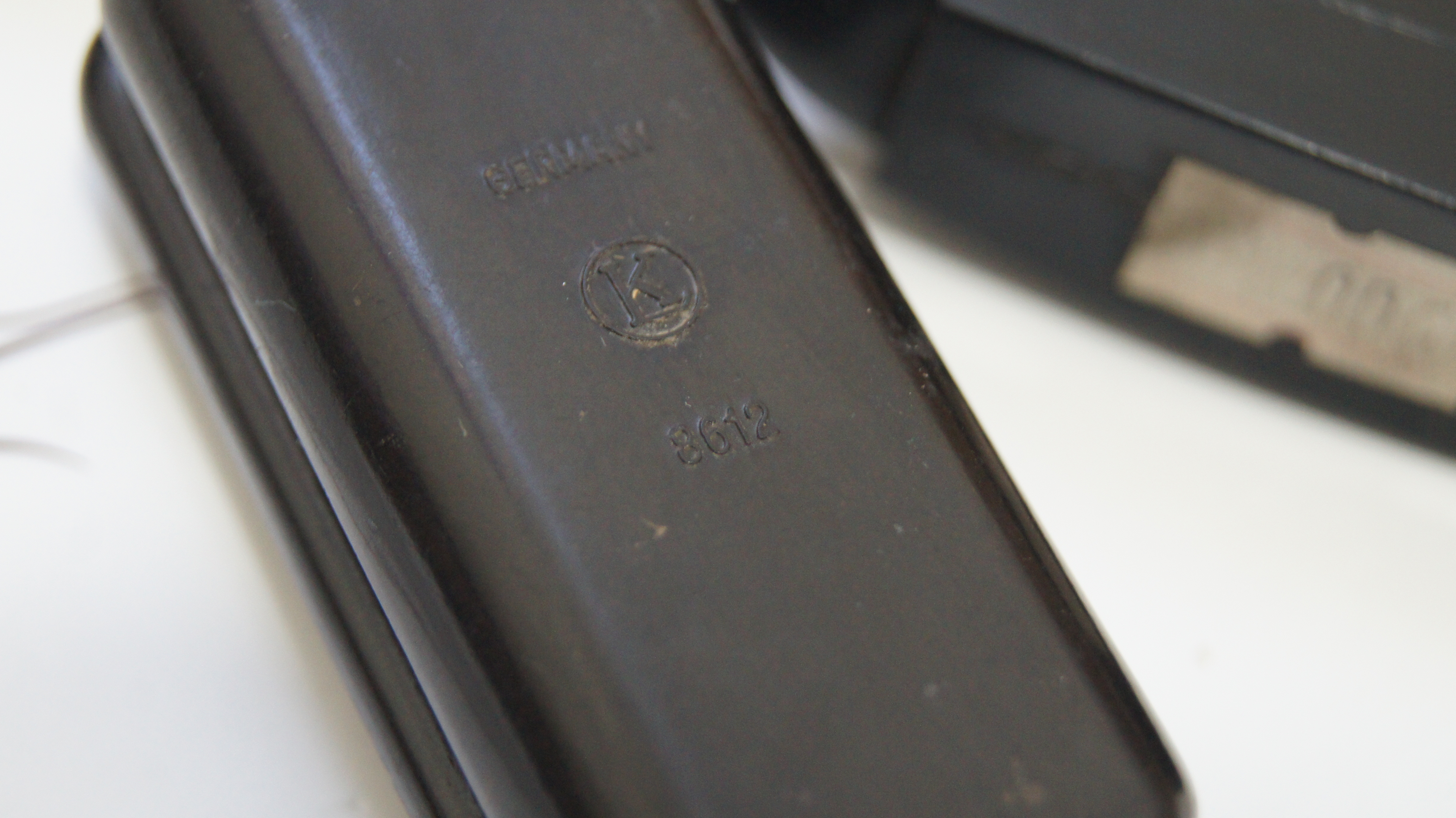 W100 600 turn signal lever switch A0015459824 NOS Genuine Mercedes Part W100 600 turn signal lever switch A0015459824 NOS Genuine Mercedes Part