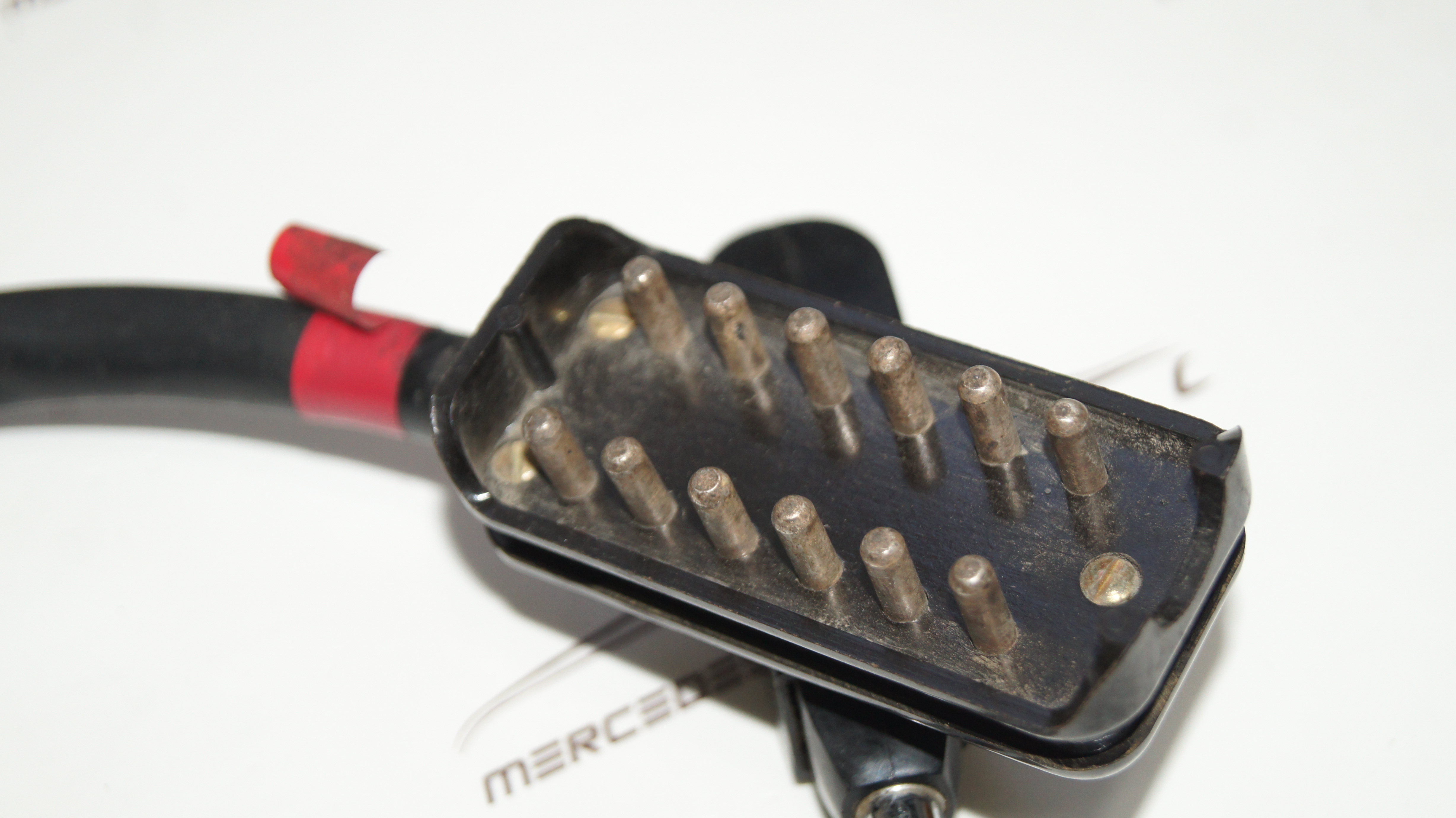 W100 600 turn signal lever switch A0015459824 NOS Genuine Mercedes Part W100 600 turn signal lever switch A0015459824 NOS Genuine Mercedes Part