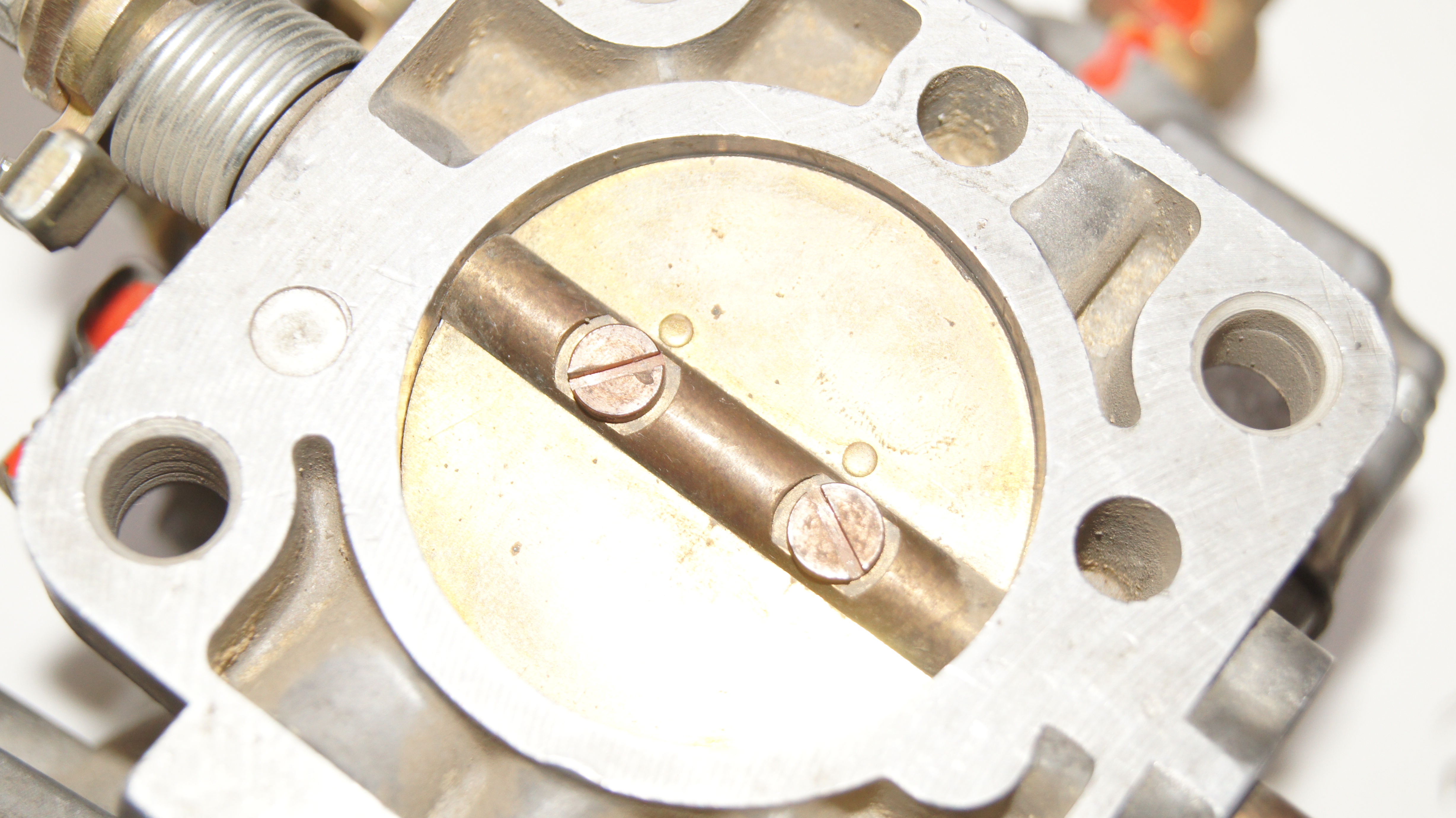 A0010704704 M115 carburetor LKW A0010704704 M115 carburetor LKW