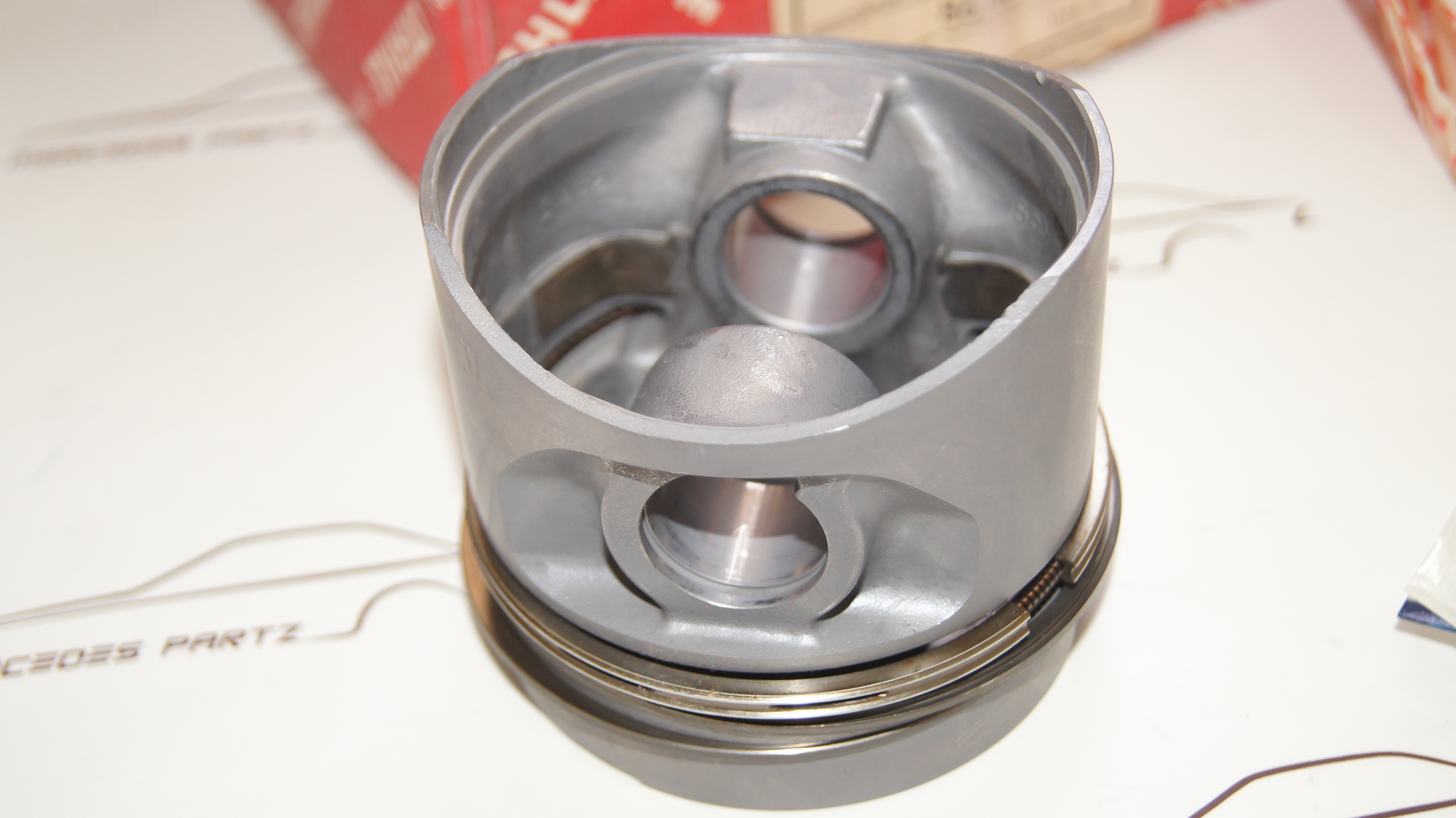 MAHLE M123 250 piston set STD 85.97mm 86.00mm M123 MAHLE M123 250 piston set STD 85.97mm 86.00mm M123