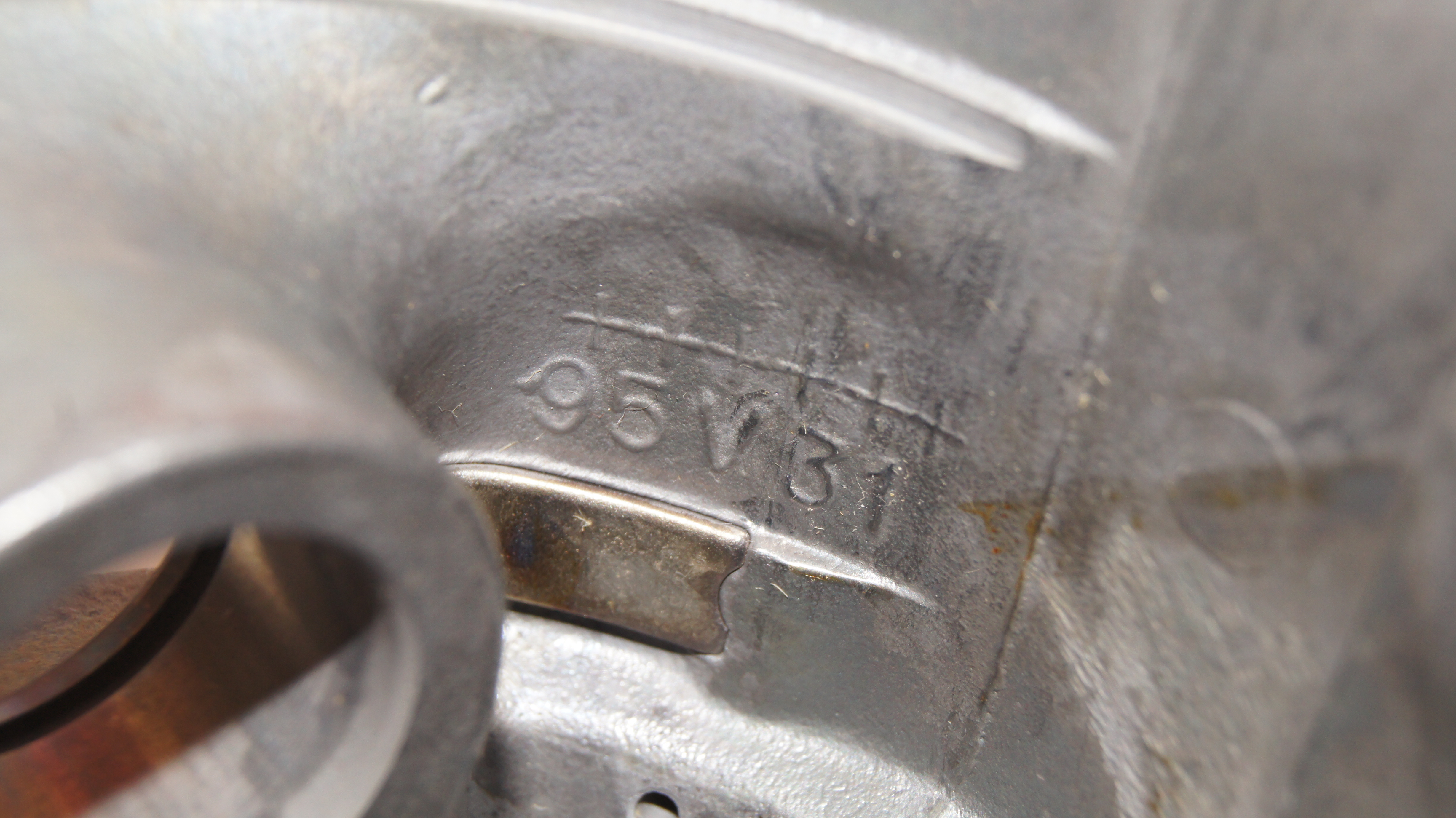 M102 230 95.50mm ( 95.47 mm ) STD piston set LKW M102 230 95.50mm ( 95.47 mm ) STD piston set LKW