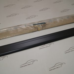 W124 rear right door cover strip moulding Genuine Mercedes Part W124 rear right door cover strip moulding Genuine Mercedes Part