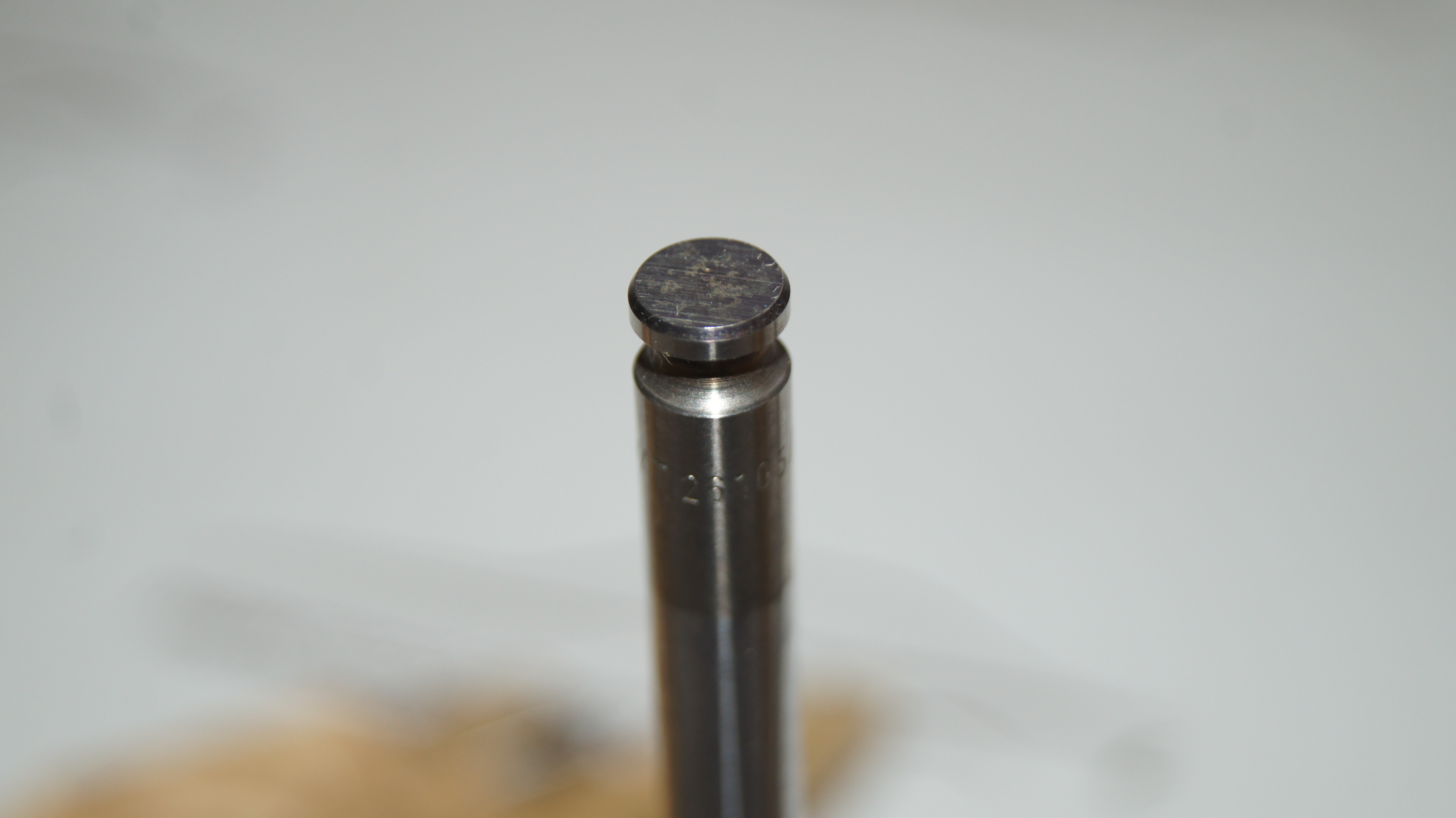 M102 intake valve TRW 26105 M102 M102 intake valve TRW 26105 M102