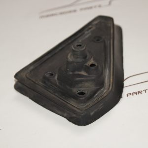 A1238110561 C123 left mirror cap seal