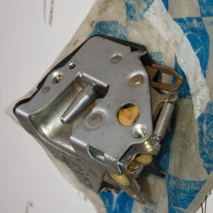 W123 W126 front right door lock mechanism