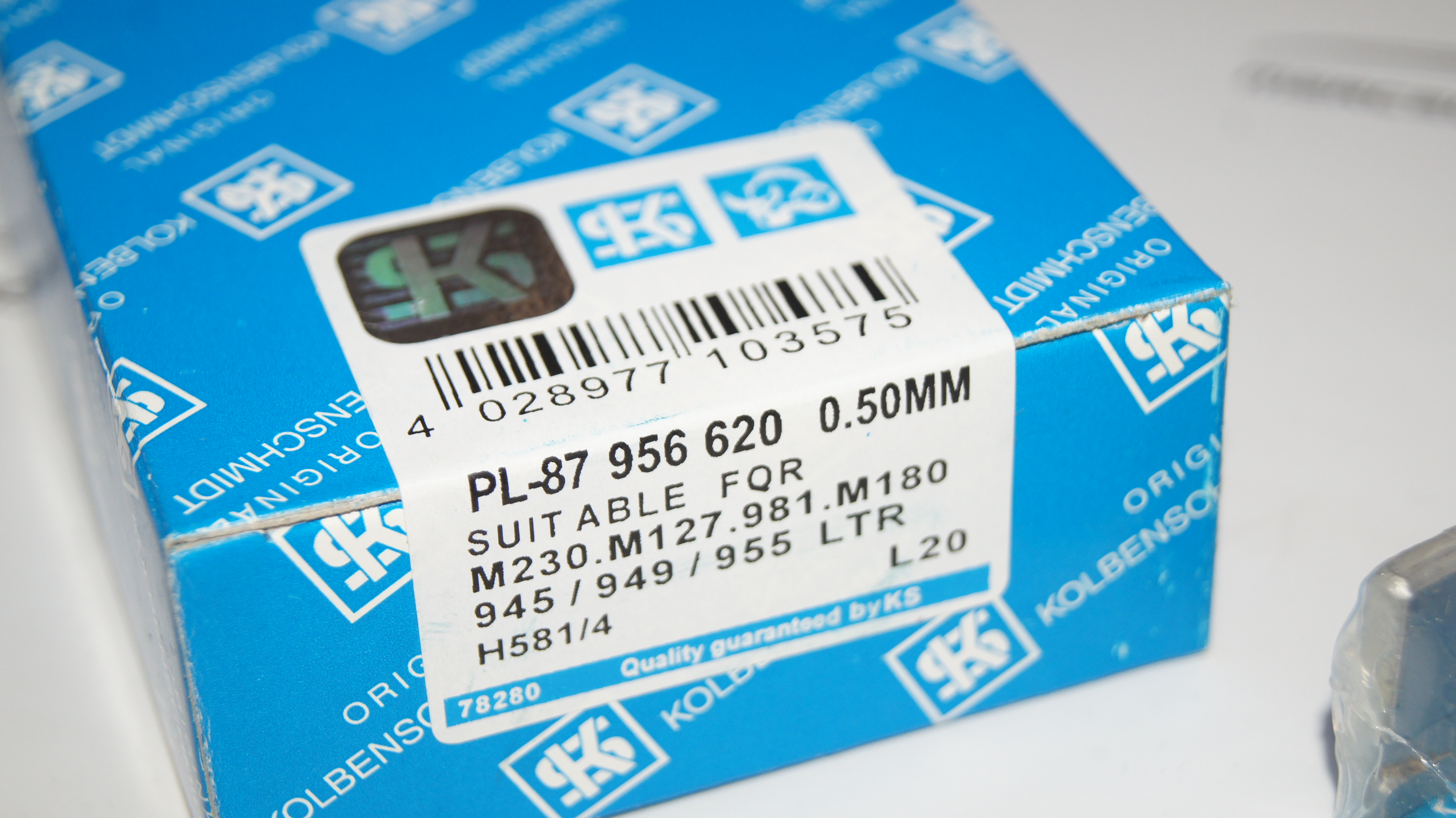 M180 M127 Crankshaft bearing set , repair size 2 , 0.50mm , 59.50mm Kolbenschmidt M180 M127 Crankshaft bearing set , repair size 2 , 0.50mm , 59.50mm Kolbenschmidt