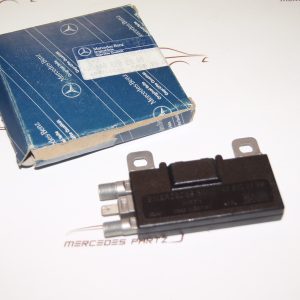 A1408202489 , W140 C-pillar inside left antenna amplifier