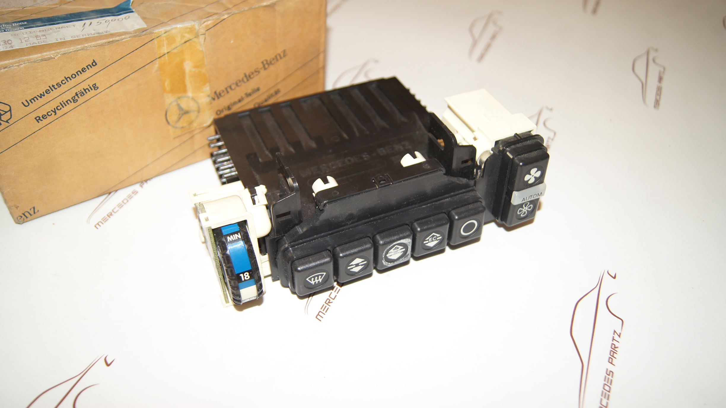 W123 A/C heater control unit mercedespartz