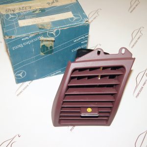 W140 C140 air guide nozzle left side panel Genuine Mercedes Part W140 C140 air guide nozzle left side panel Genuine Mercedes Part