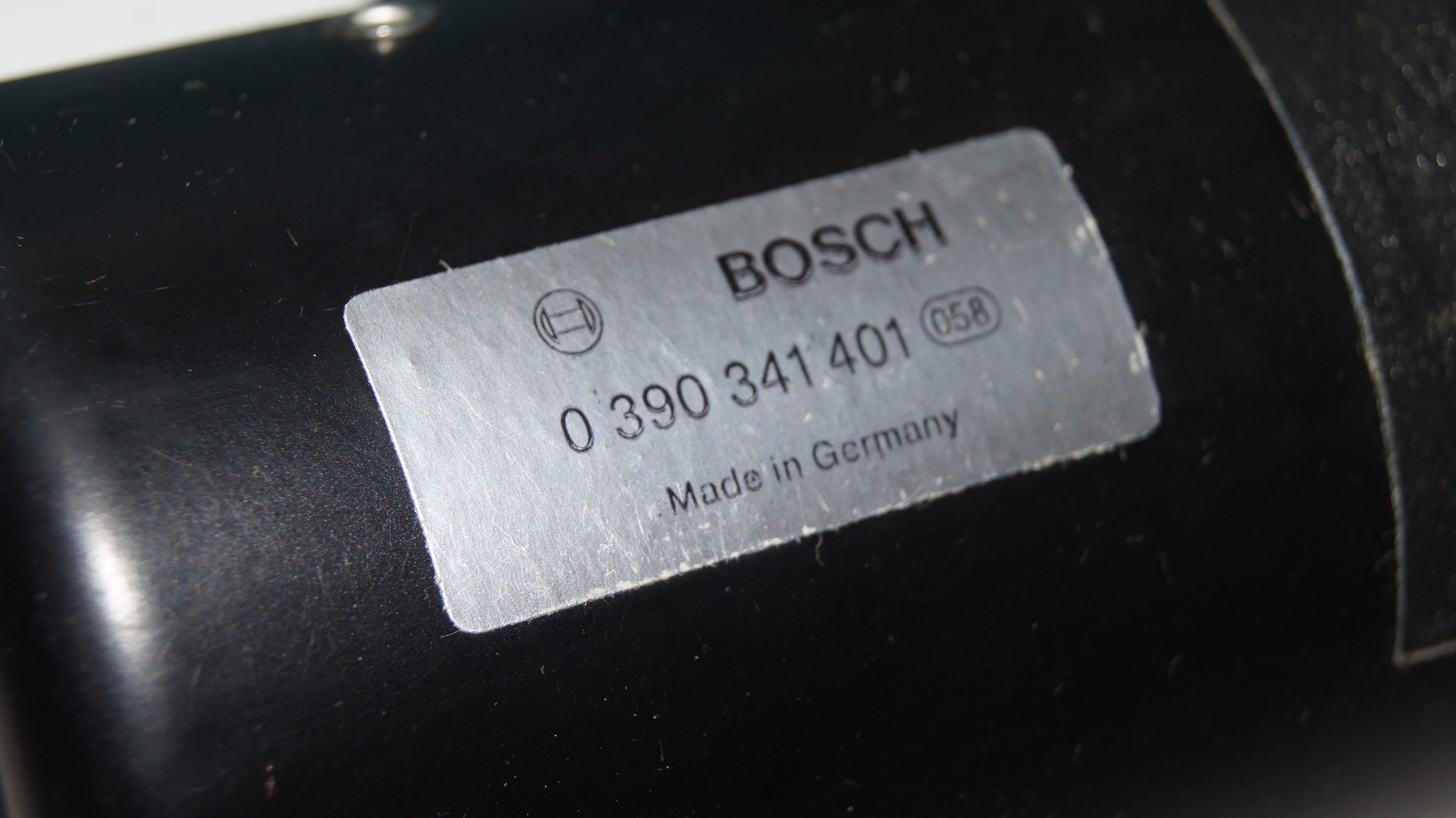 W140 wiper electric motor Genuine Mercedes Part W140 wiper electric motor Genuine Mercedes Part