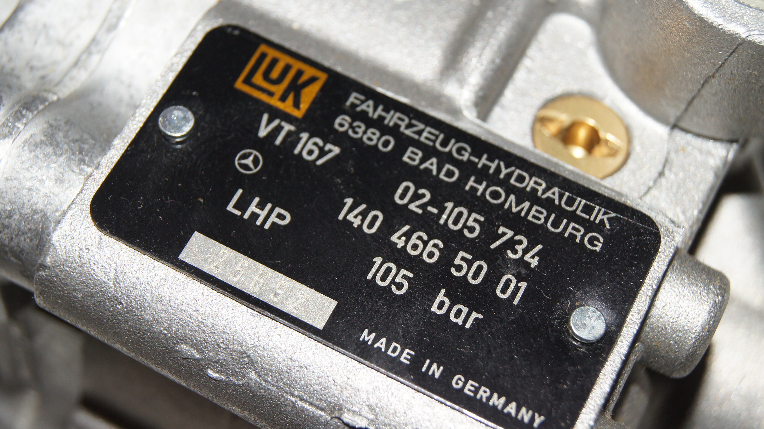 M104 hydraulic pump A1404665001 Genuine Mercedes Part M104 hydraulic pump A1404665001 Genuine Mercedes Part