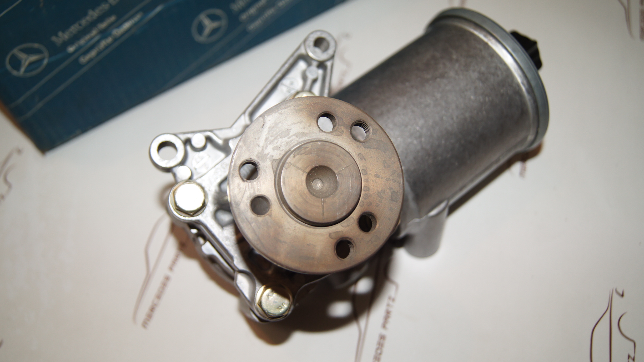 M104 hydraulic pump A1404665001 Genuine Mercedes Part M104 hydraulic pump A1404665001 Genuine Mercedes Part